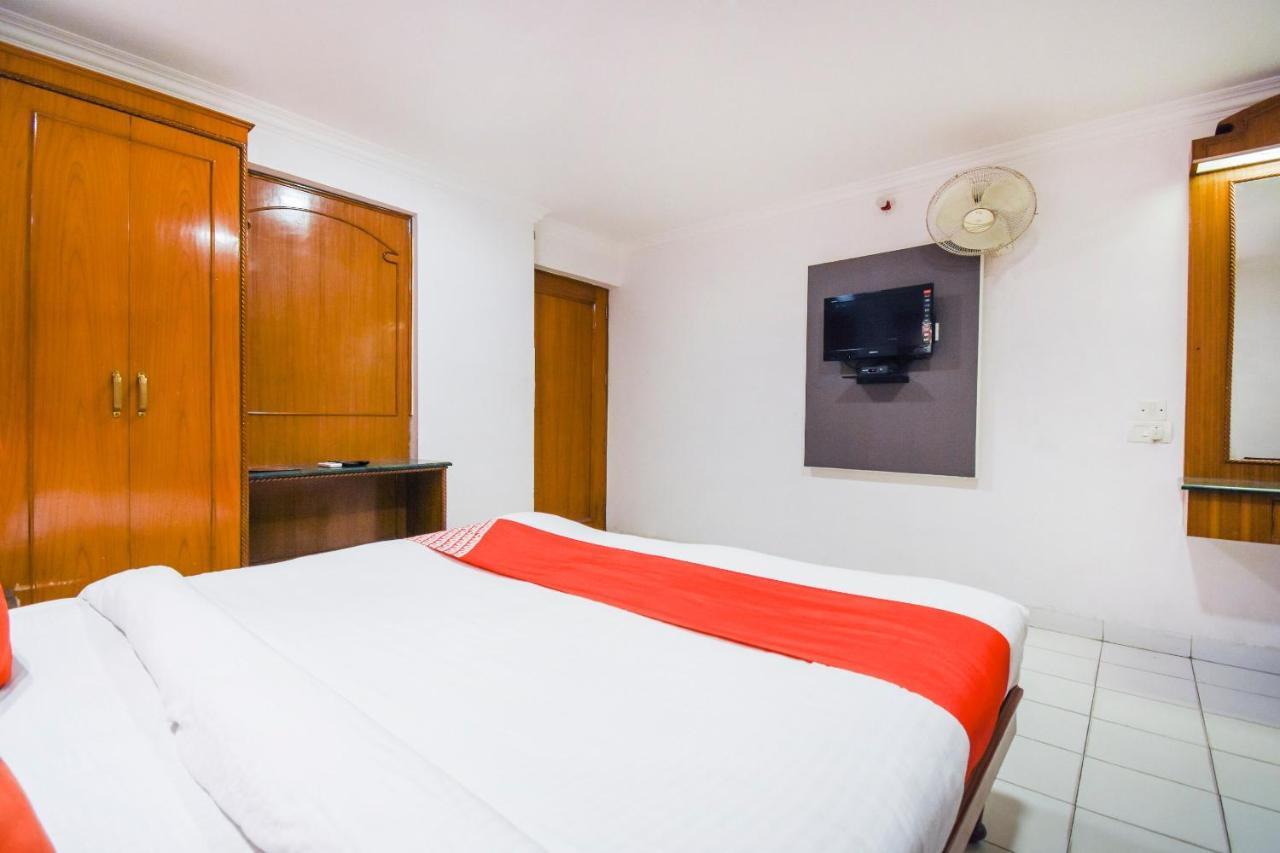 Oyo V International Hotel Amritsar Ngoại thất bức ảnh