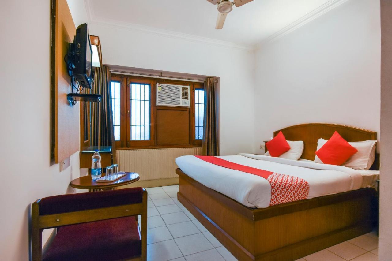 Oyo V International Hotel Amritsar Ngoại thất bức ảnh